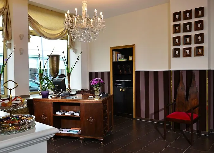 Otel Domspitzen Köln